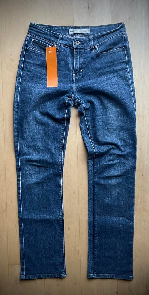 Levi’s Mid Rise Straight Demi Curve Fit W28 L32 blauw, Ophalen of Verzenden, Zo goed als nieuw, Blauw, W32 (confectie 46) of kleiner