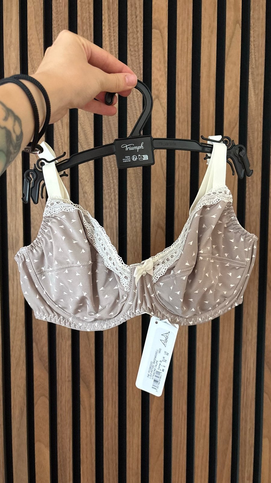 Antigel BH 70D - Nieuw met kaartjes, Verzenden, Beige, BH