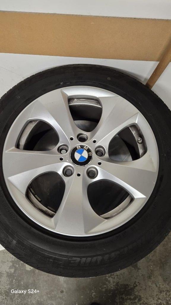 4x BMW Banden 205/60/R16 en 2xzit-sta bureau en eet tafel, 16 inch, Band(en), Zomerbanden, 205 mm
