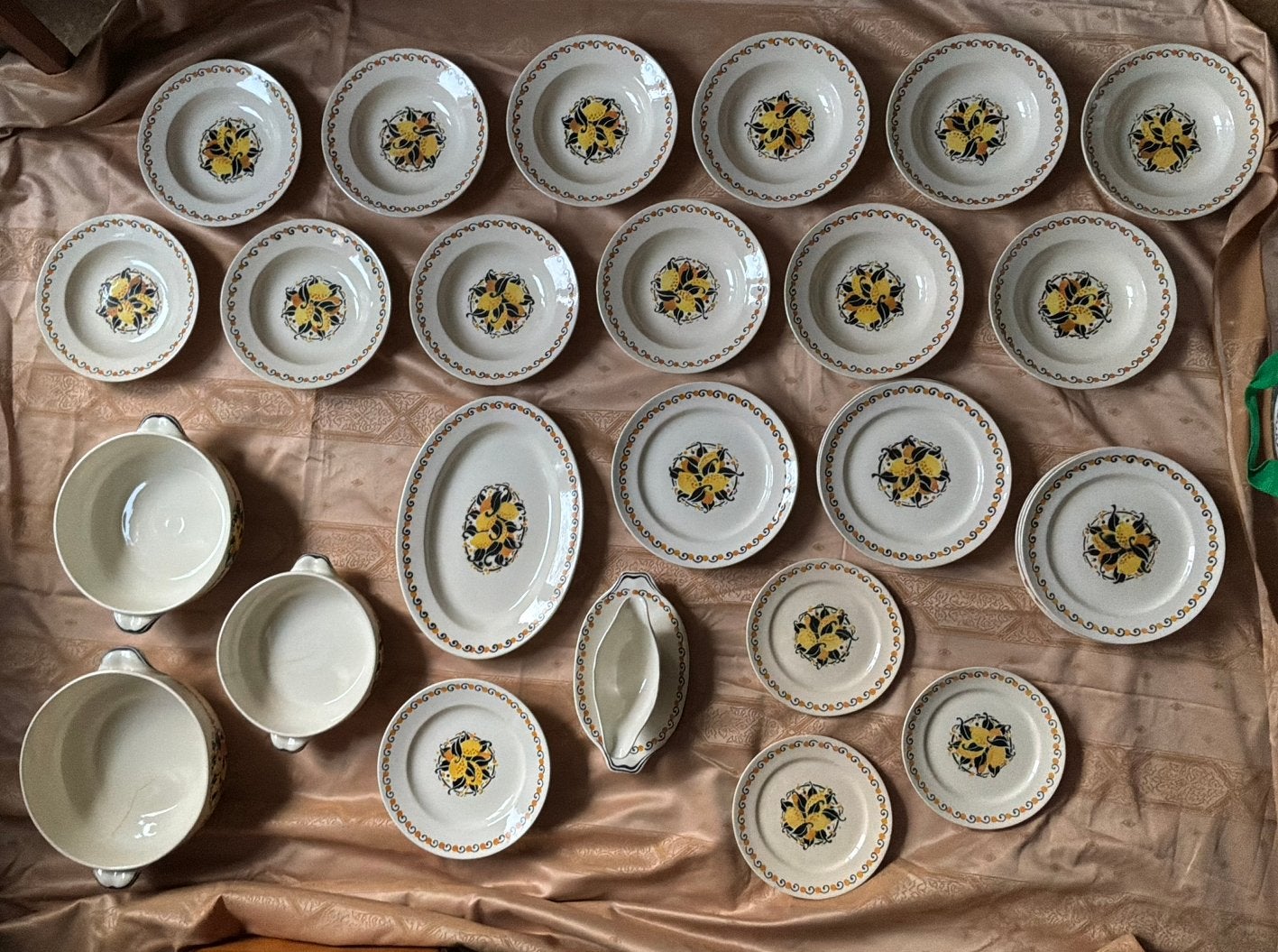 Art deco servies Capri met citroen Boch la Louvière Keramis, Ophalen