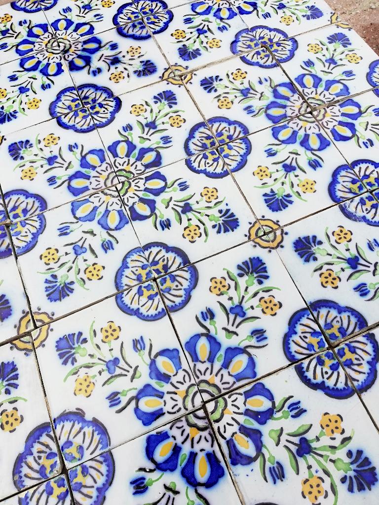 370 st, 6,5m2 kleurrijke antieke Franse tegels kobalt blauw, Ophalen