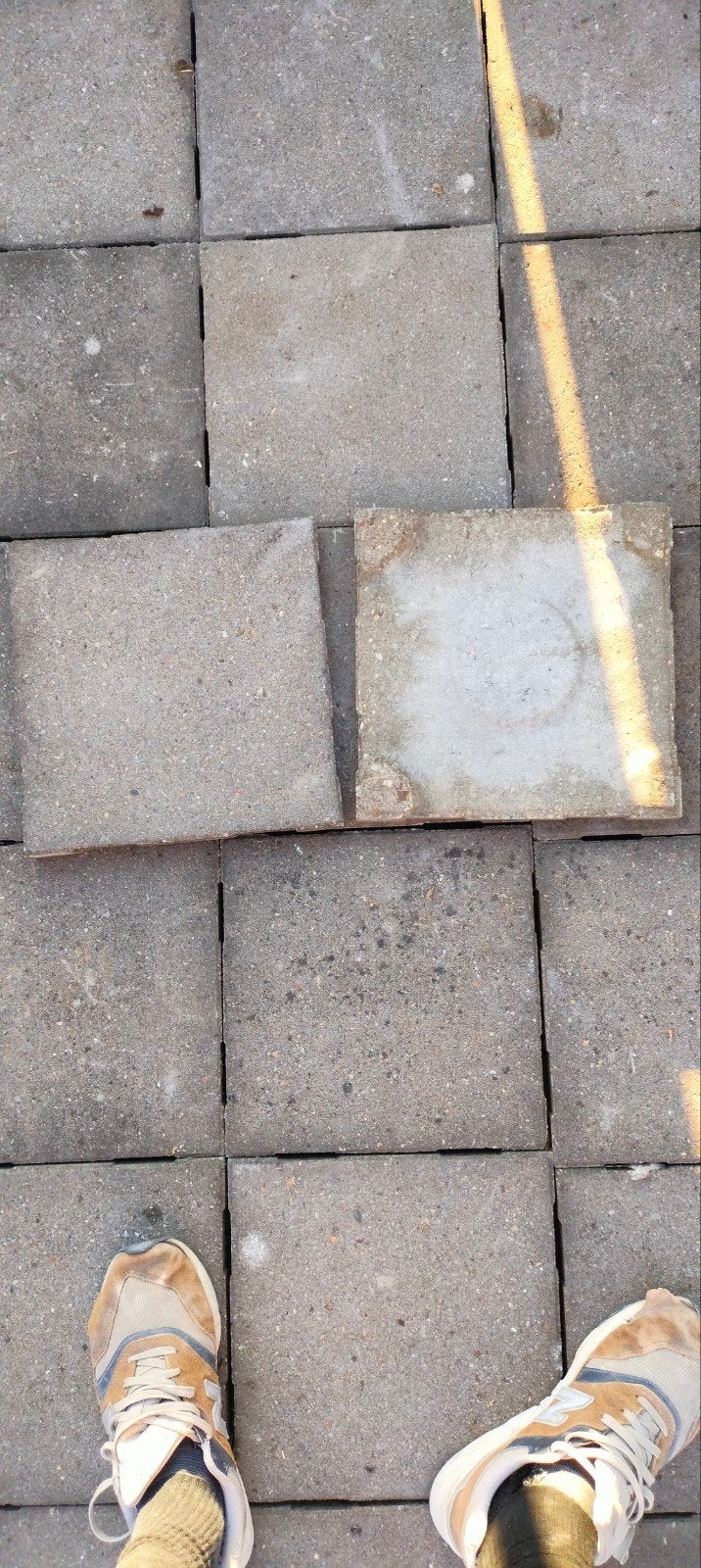 Gebruikte betontegels voor tuin of terras, Ophalen, Overige materialen, Gebruikt, 20 tot 40 cm