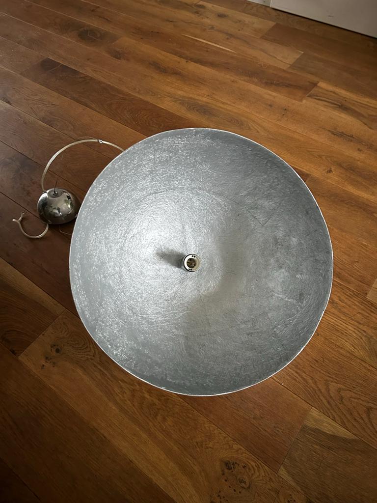 Oversized Dome Hanglamp – Scandinavische Stijl, Huis en Inrichting, Ophalen of Verzenden, Gebruikt, Metaal, Minder dan 50 cm