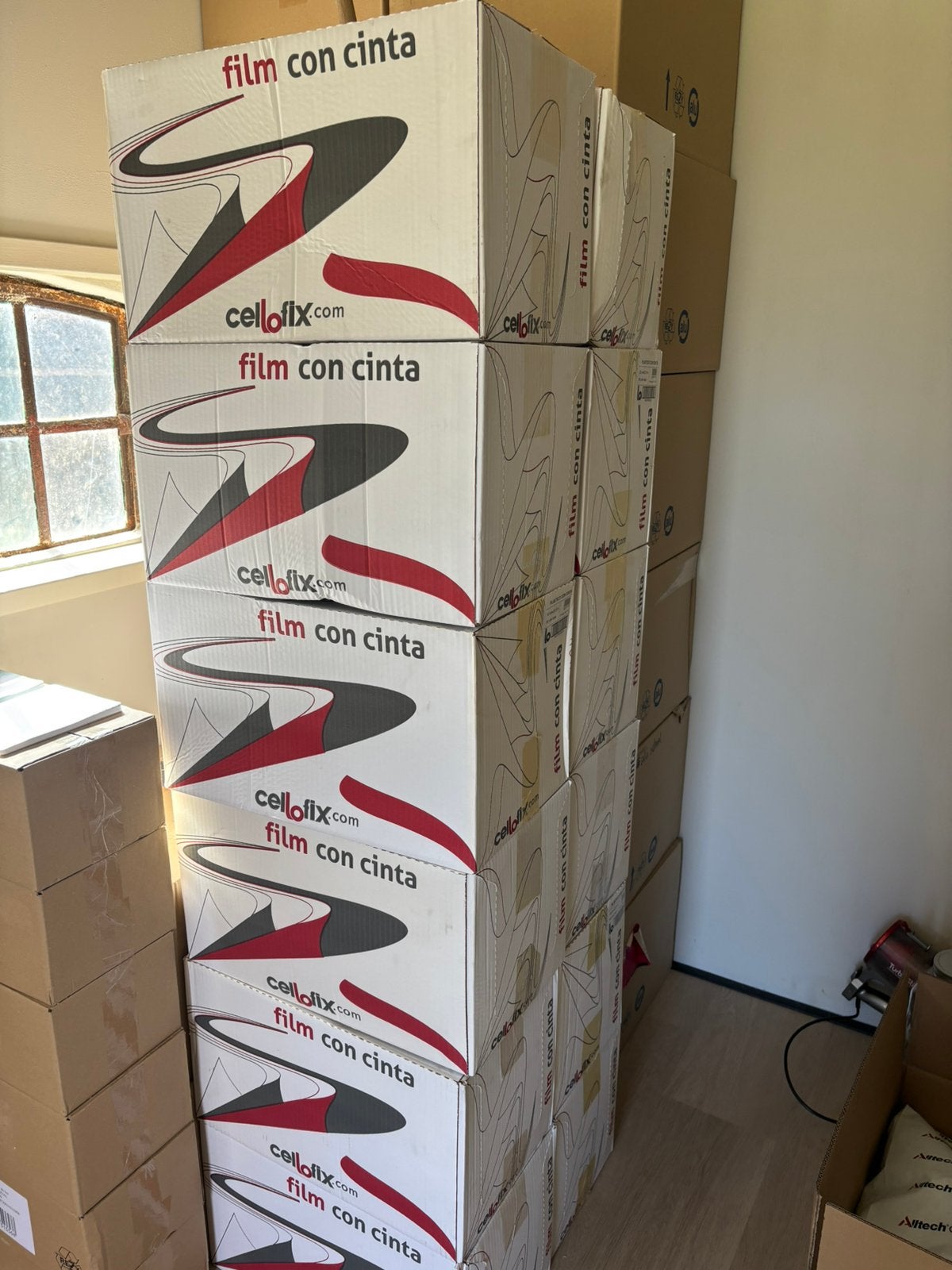 Grote partij afplaktape met folie / tape / schilder / handel, Doe-het-zelf en Verbouw, Schildersmaterialen, Ophalen of Verzenden