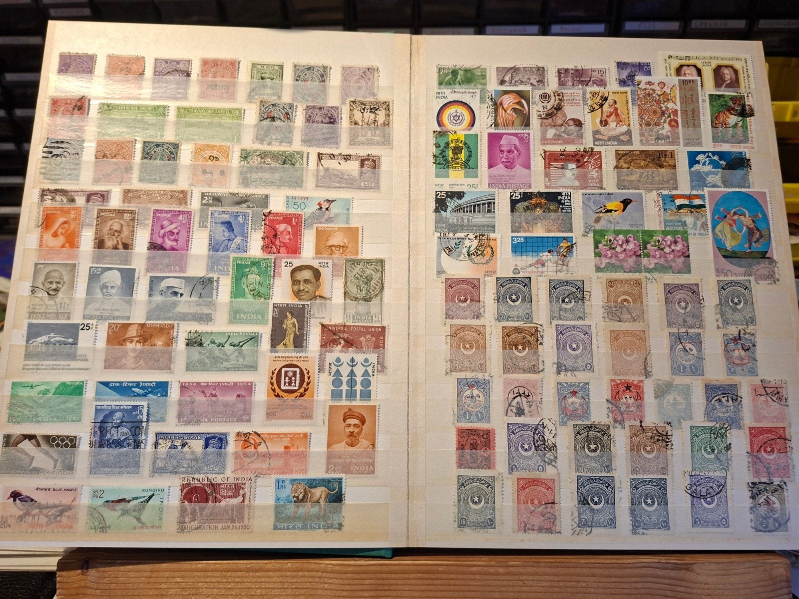 Top kavel Wereldzegels in Insteekboek., Postzegels en Munten, Ophalen of Verzenden, Buitenland