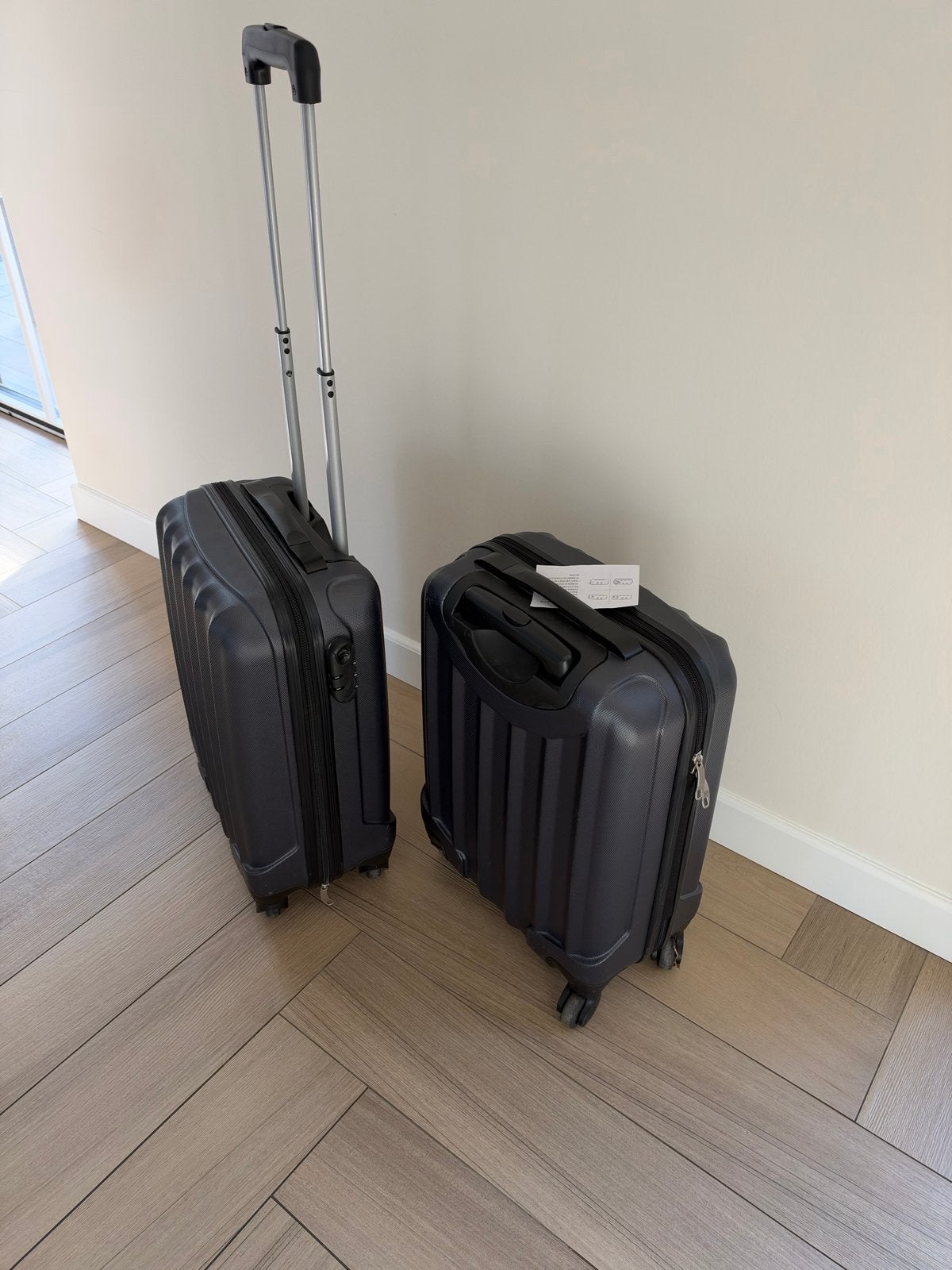 2x Trolley Koffer - Zwart, 50x35x20 cm, Gebruikt, 20 tot 30 cm, Zwart, Ophalen of Verzenden