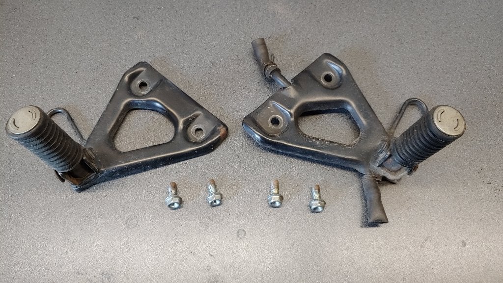 Honda xl600rm/lm originele voetsteunen bijrijder zie fotos, Ophalen of Verzenden, Gebruikt
