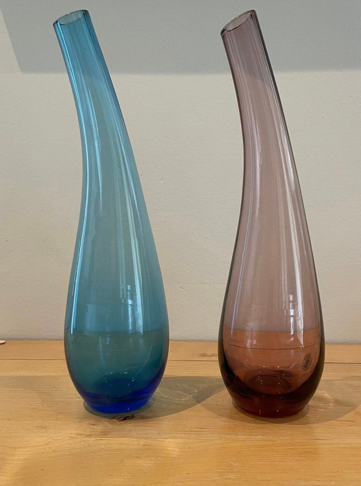 2 Vintage Ikea vaasjes door Lotta Petterson, Ophalen of Verzenden, Zo goed als nieuw, Blauw, Glas