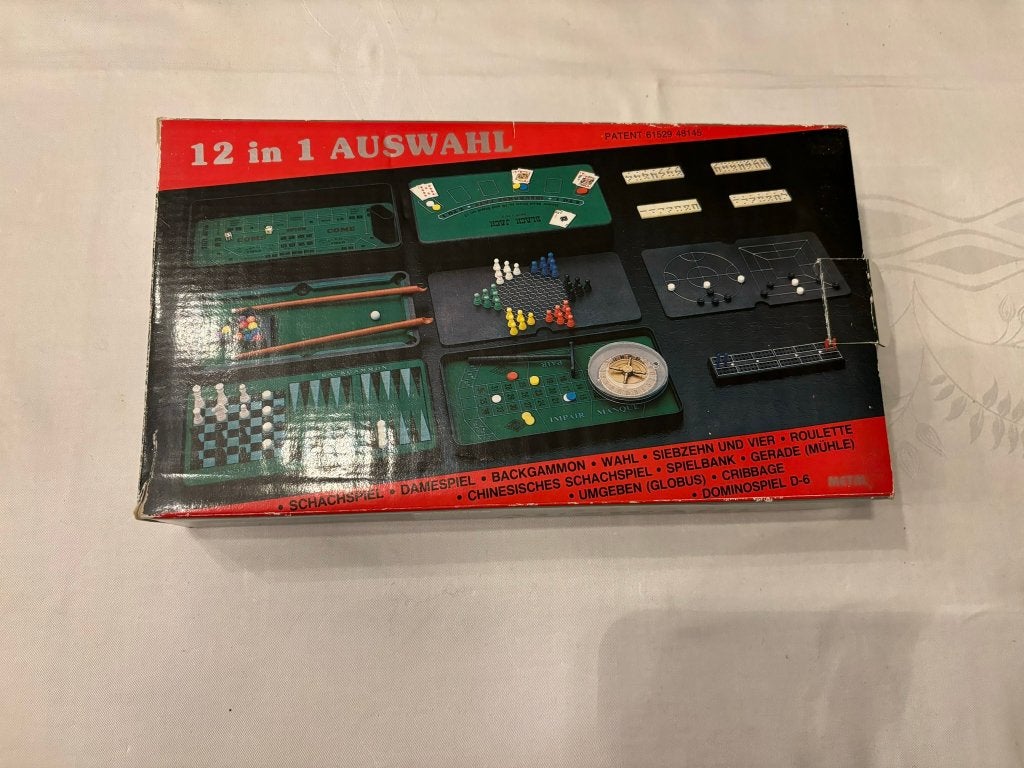12 in 1 doos bordspellen dammen, schaken, biljart roulette!, Hobby en Vrije tijd, Vijf spelers of meer, Ophalen of Verzenden, Zo goed als nieuw