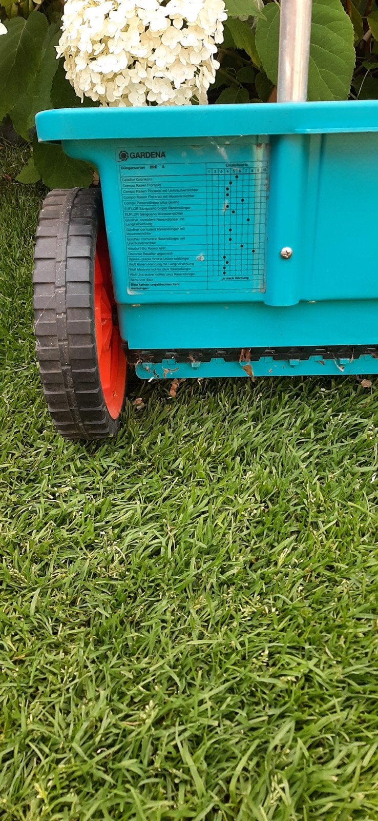 Gardena Handstrooier - Perfect voor zaaien en bemesten, Ophalen of Verzenden, Gebruikt, Gardena