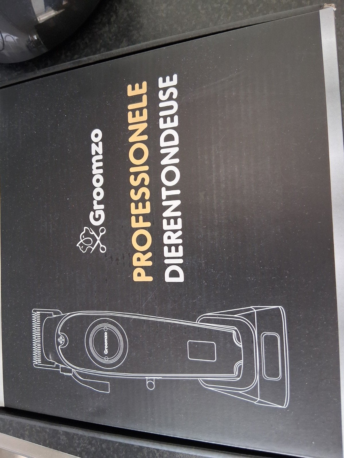 nieuwe tondeuse inclusief bijbehorende accessoires., Ophalen, Nieuw