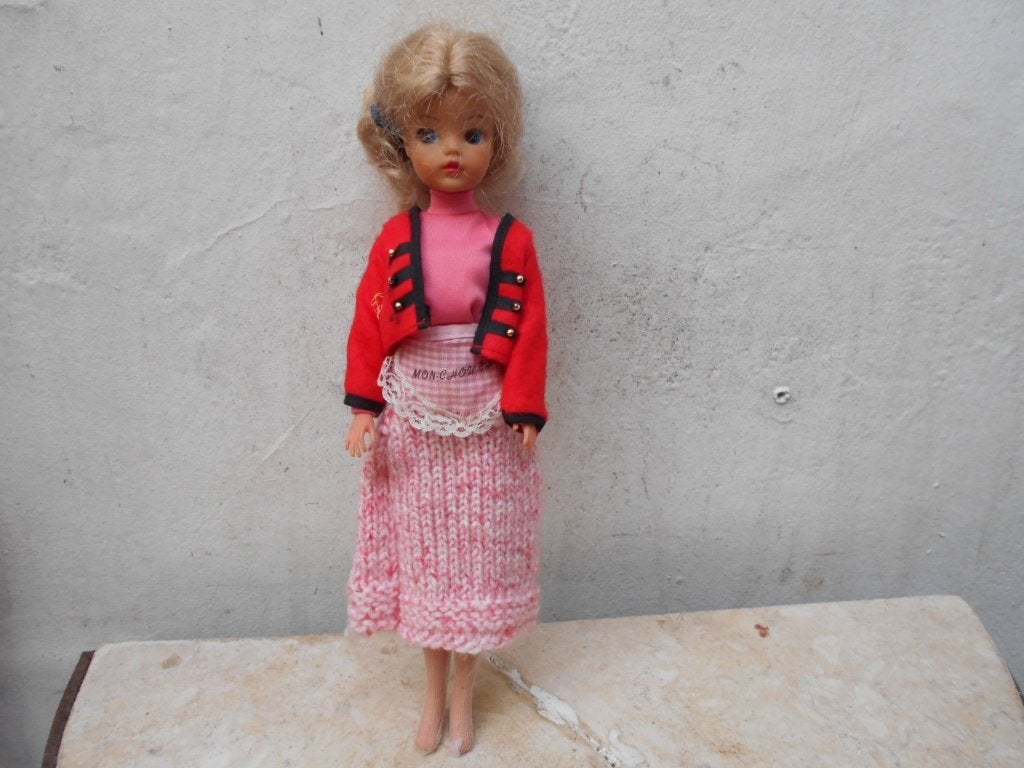 oude  barbie ?, Ophalen of Verzenden, Gebruikt, Pop