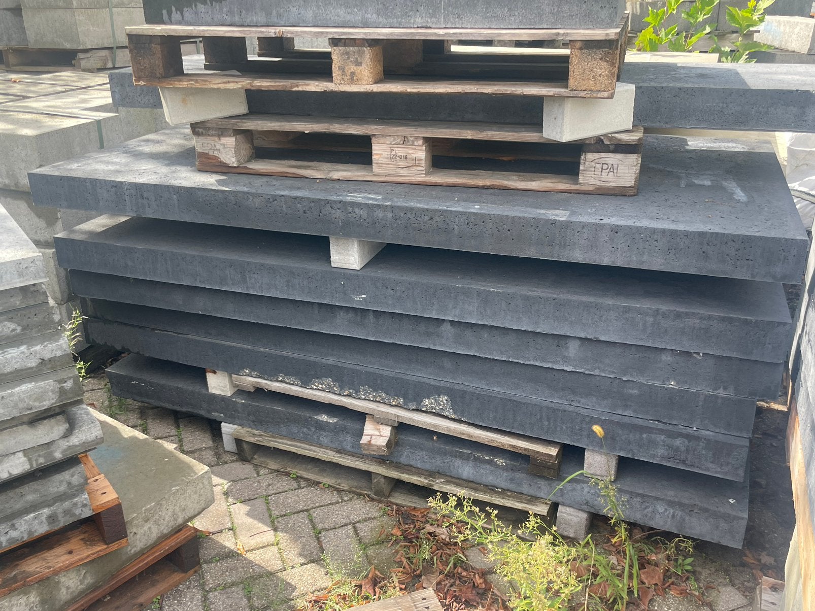 7 st Oud Hollandse tegels 200x100x10 cm Antraciet RESTPARTIJ, Ophalen, Nieuw, Beton, Terrastegels