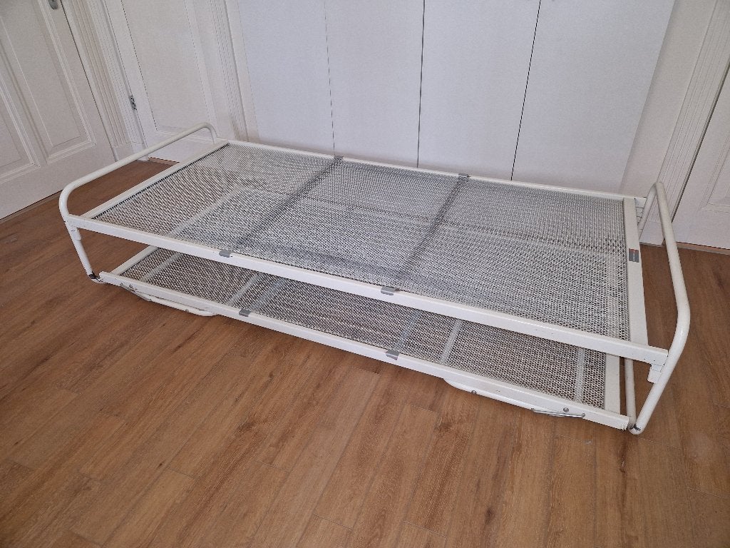 onderschuifbed, Ophalen, Gebruikt, 90 cm, Eenpersoons
