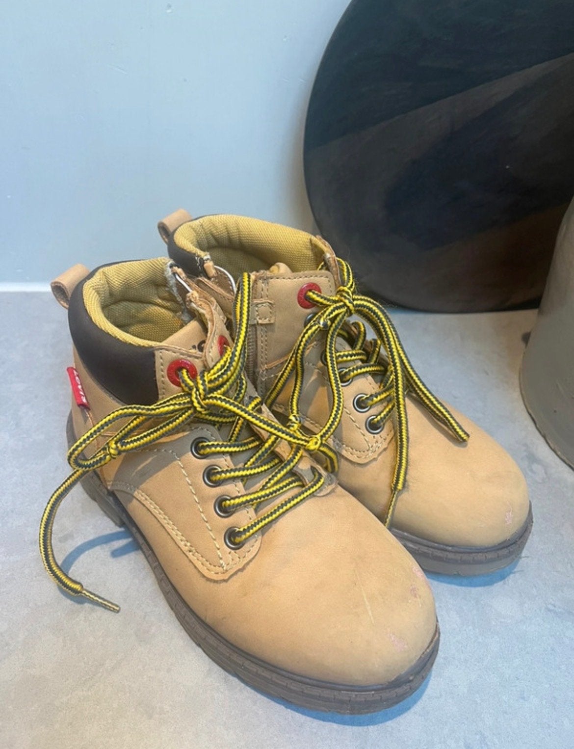 Levi's enkelboots maat 30, Gebruikt, Jongen of Meisje, Ophalen of Verzenden, Laarzen