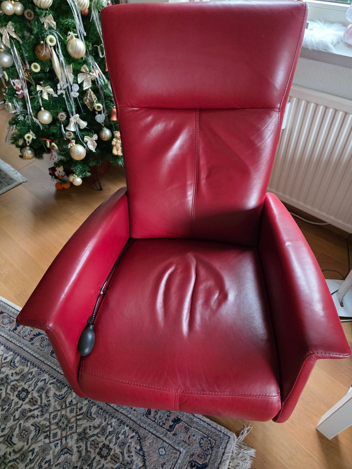 Prominent Relaxfauteuil Rood Leer - Handmatige Verstelling, Huis en Inrichting, Fauteuils, Gebruikt, Modern, Comfort, Ophalen of Verzenden