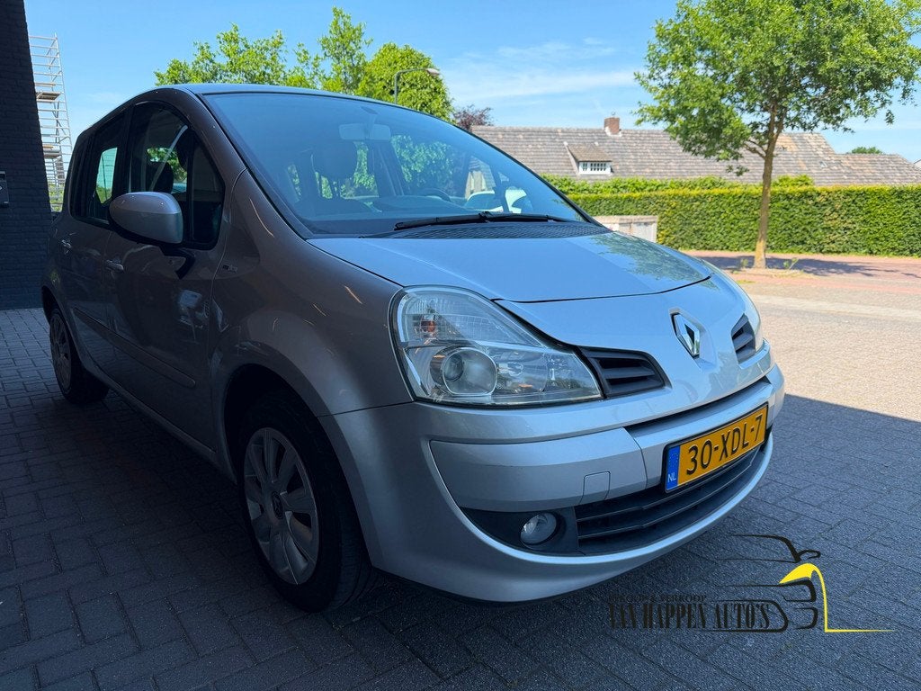 Renault Grand Modus 1.6-16V Night & Day / 64484 km / apk (-2, Euro 5, Gebruikt, Zwart, 4 cilinders
