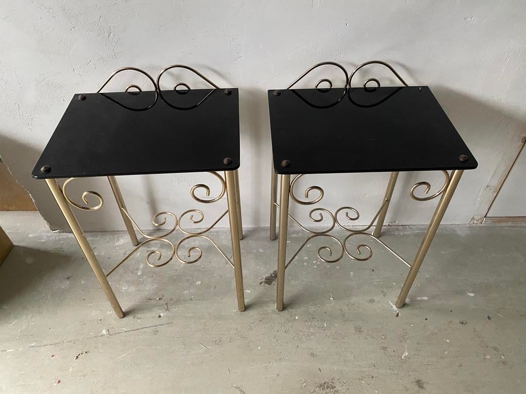 Retro nachtkastjes met zwart glazen blad stalen onderkant, Ophalen, Minder dan 45 cm, Nb, Nb