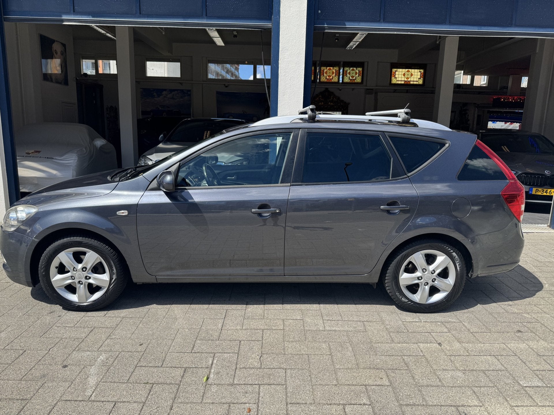 Kia cee'd 1.4 CVVT Seven NAVI/CAMERA/AIRCO (bj 2010), Auto's, Voorwielaandrijving, Euro 5, Gebruikt, 4 cilinders