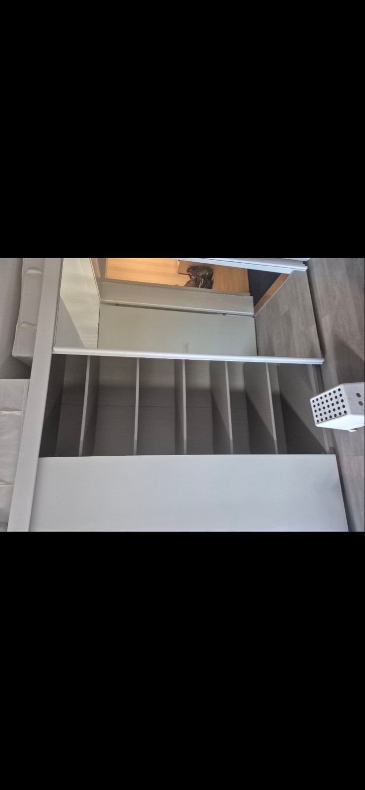 Designer Kast met Grote Spiegel - 220 cm breed, Gebruikt, 200 cm of meer, Ophalen of Verzenden, Overige houtsoorten