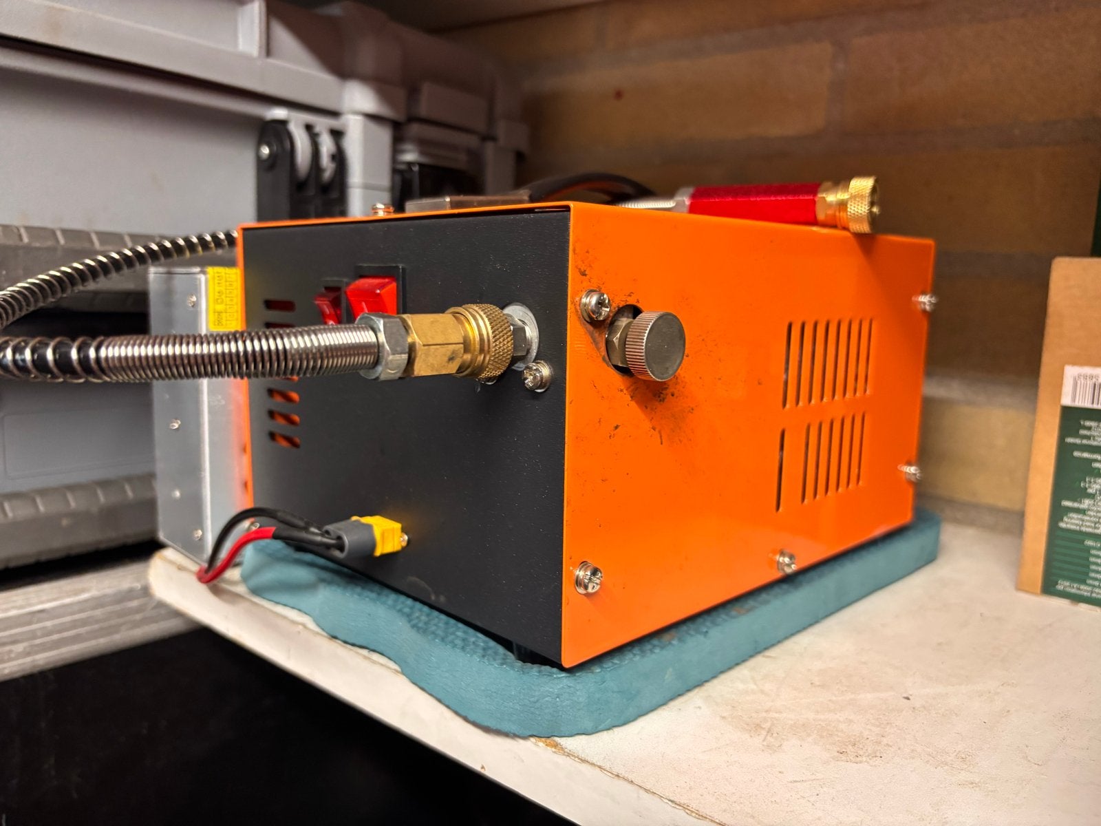 Draagbare PCP Luchtcompressor 220V, Gebruikt, 10 bar of meer, Ophalen of Verzenden, Minder dan 200 liter/min