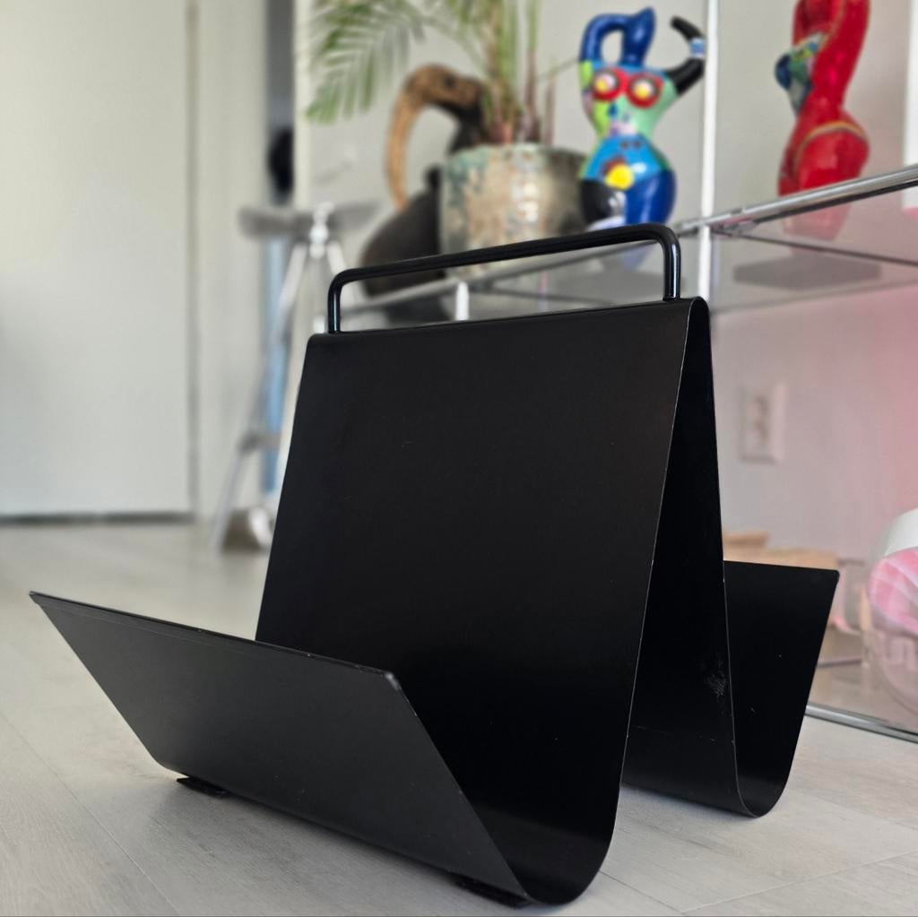 Pete Sans Magazine Rack NRO – Spaans Postmodern Design, Vintage, Ophalen of Verzenden, Metaal, Gebruikt