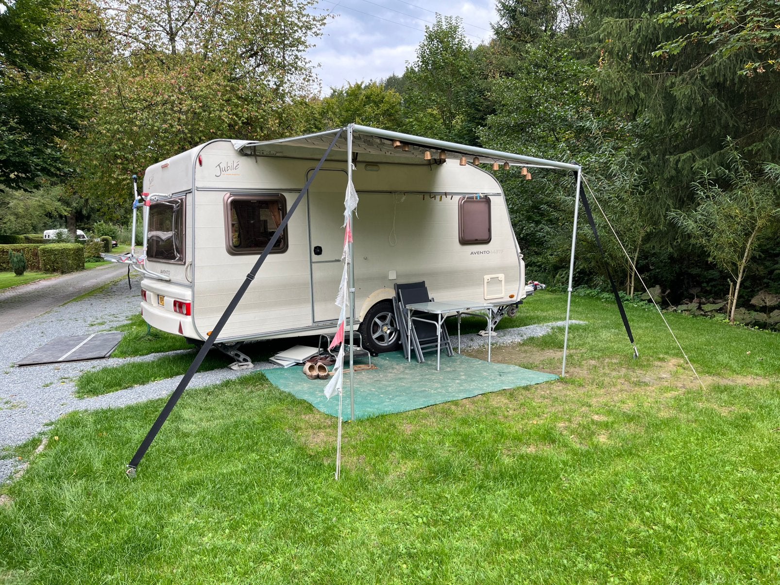 Avento Jubilée 445tf van 2005, Caravans en Kamperen, Standaardzit, Avento, Particulier, 4 tot 5 meter