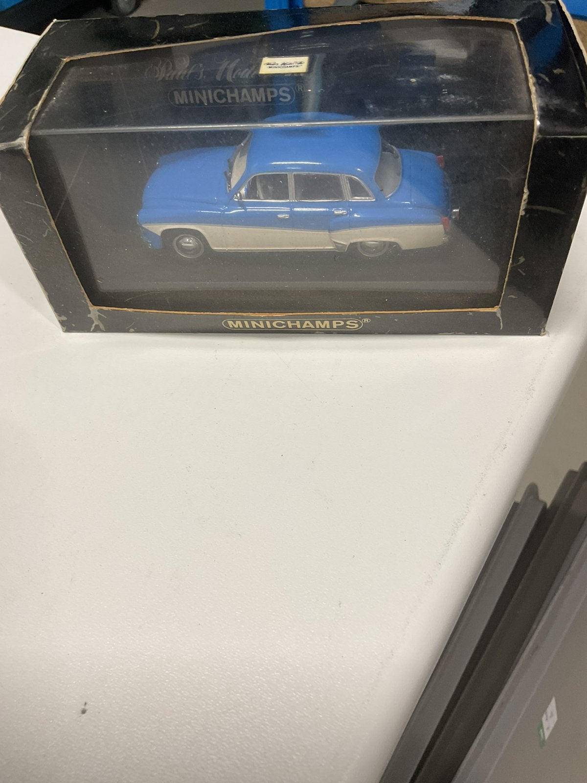 Wartburg van Minichamps nieuw in doos, Hobby en Vrije tijd, Modelauto's | 1:43, Ophalen, Nieuw, Auto, MiniChamps