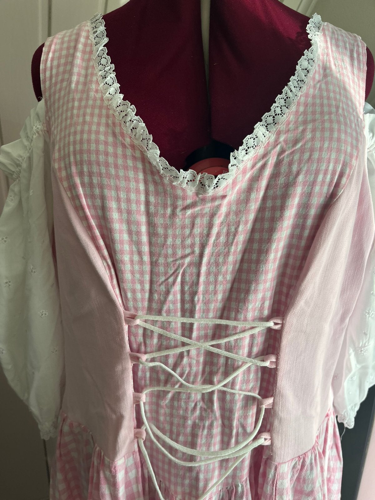 Tiroler lange jurk. 3 delige set maat 46-48, Carnaval, Maat 46/48 (XL) of groter, Ophalen of Verzenden, Kleding