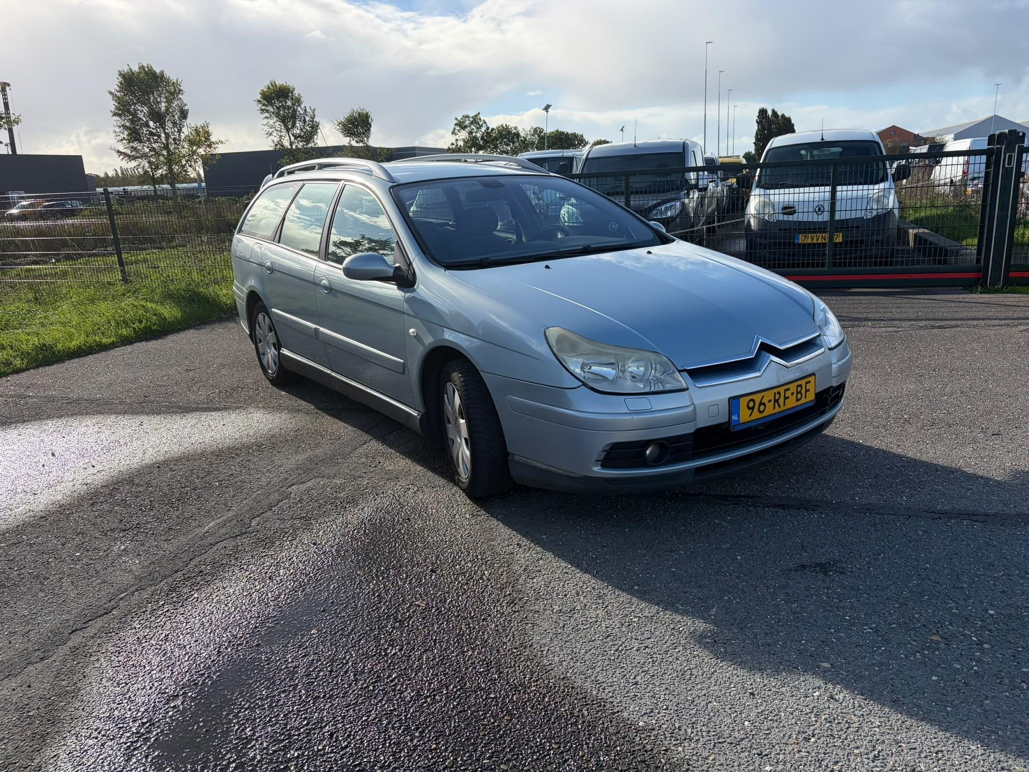 Citroen C5 Break 2.0-16V Ligne Prestige Clima, cruise, pdc a, Auto's, Stof, 4 cilinders, Blauw, Verwarmde buitenspiegels