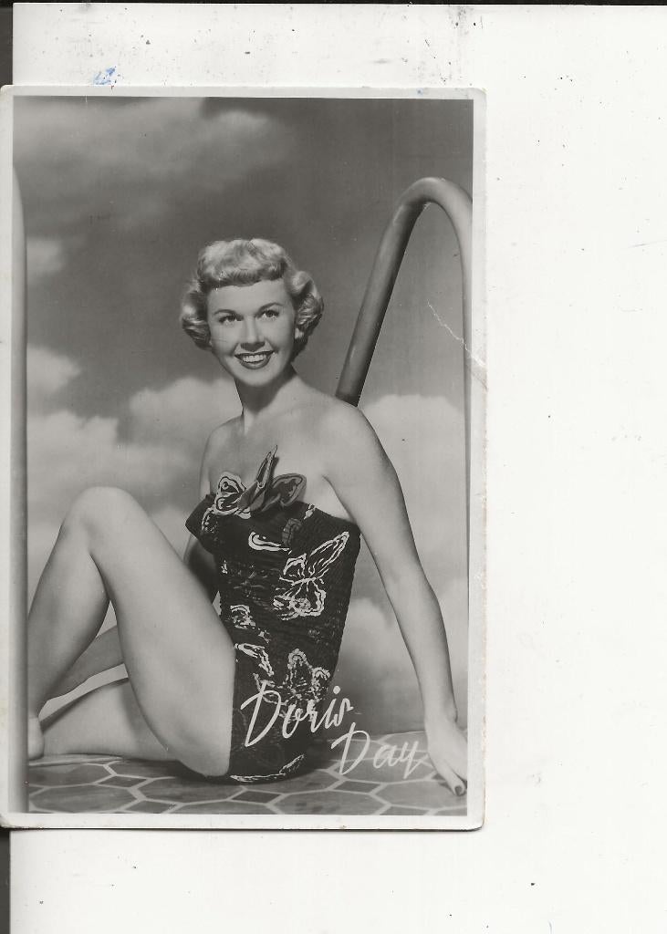 Doris Day in badpak, Verzamelen, Ophalen of Verzenden, 1940 tot 1960, Ongelopen, Sterren en Beroemdheden