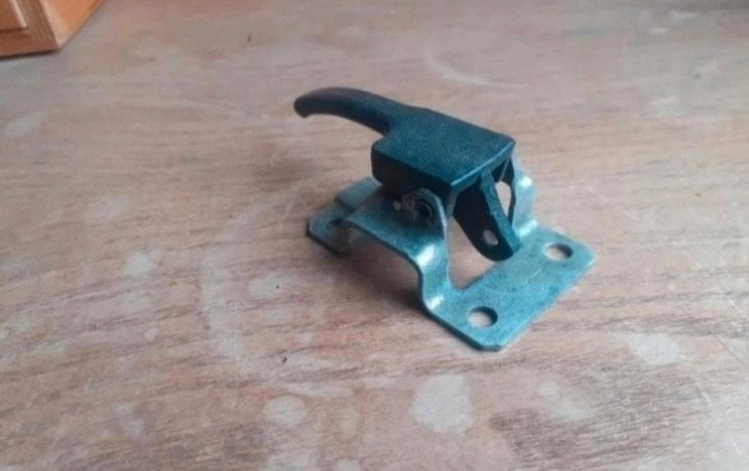 Oude vintage Volkswagen T3 deurgreep auto onderdeel, Ophalen of Verzenden