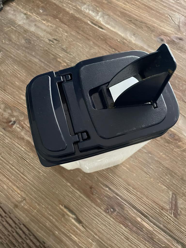 Tupperware voor hond/kat voer, Ophalen, Overige typen