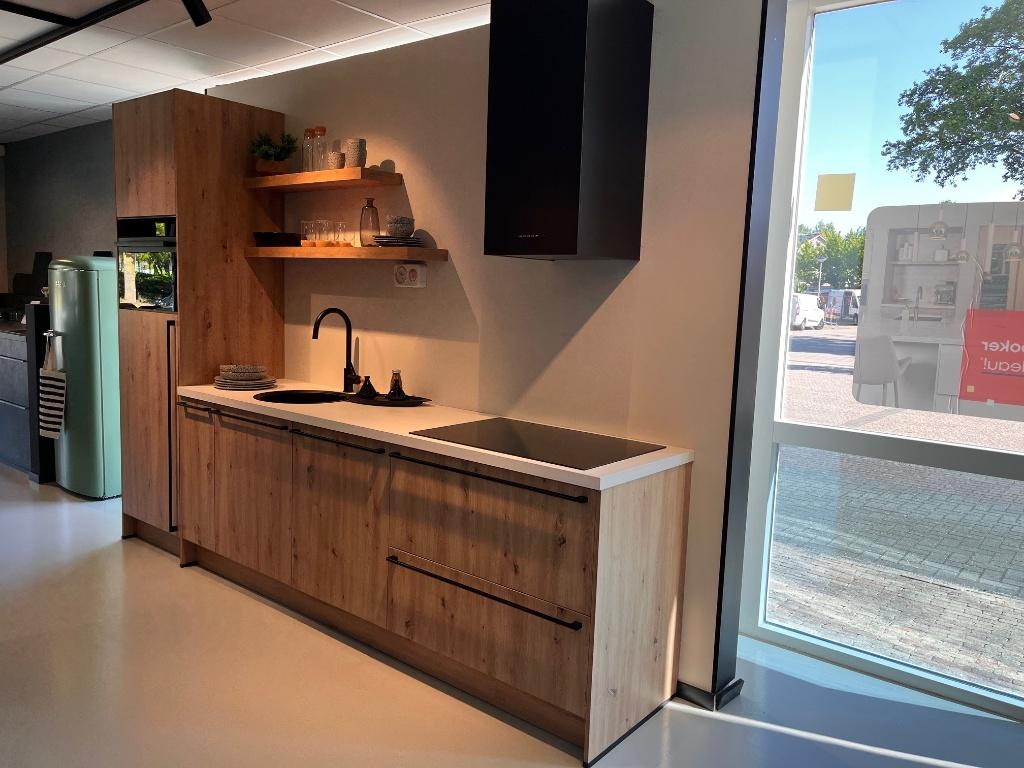 Complete showroomkeuken Houtlook, Ophalen, Overige kleuren, Nieuw, Enkelwandige keuken