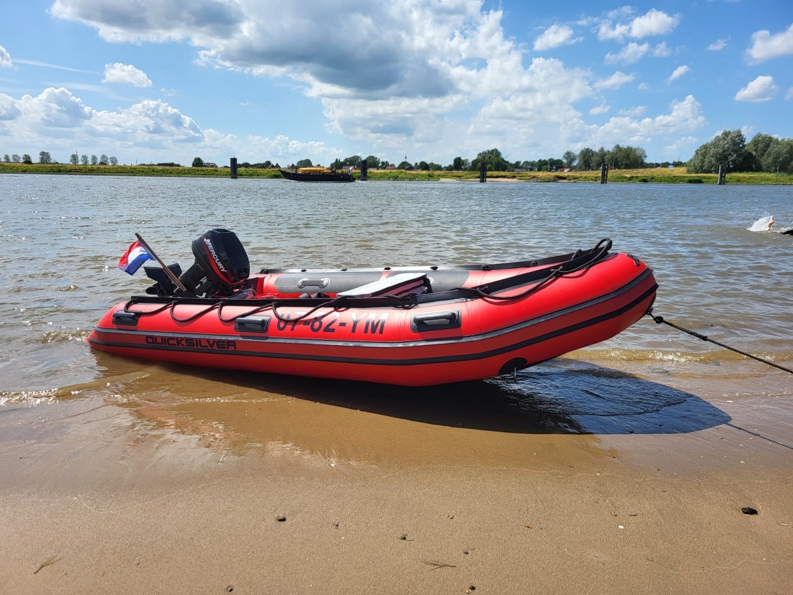 Quicksilver 380 rubberboot met Mercury 25PK motor /trailer, Ophalen, Gebruikt