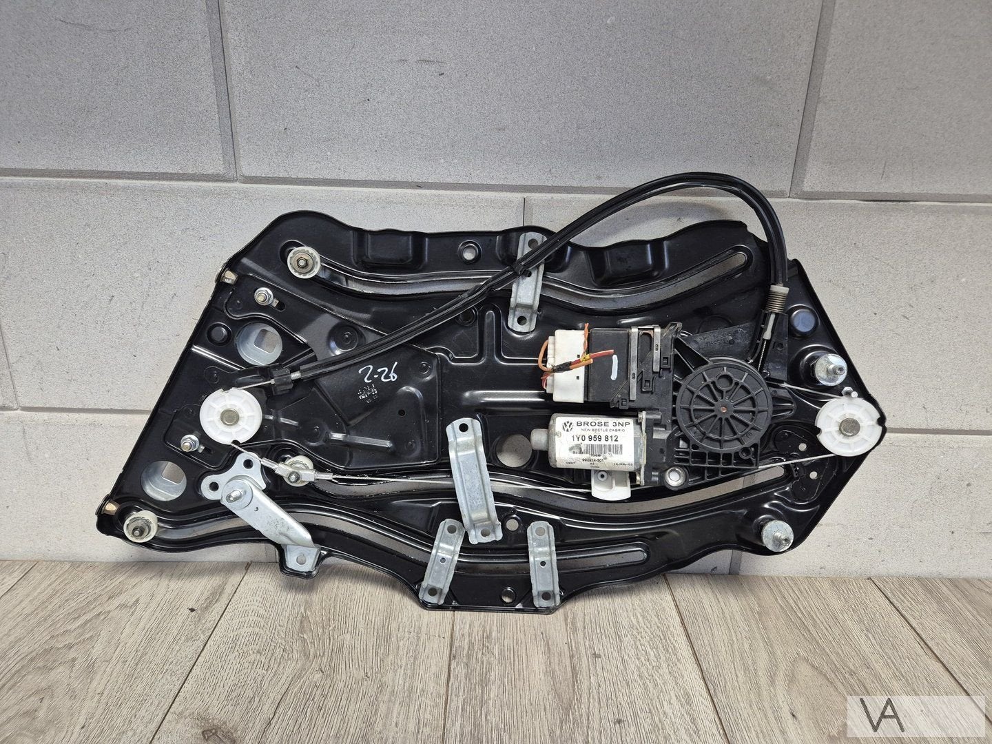 VW New Beetle cabrio raammechaniek GEREVISEERD rechts achter, Gebruikt, -, Volkswagen, -