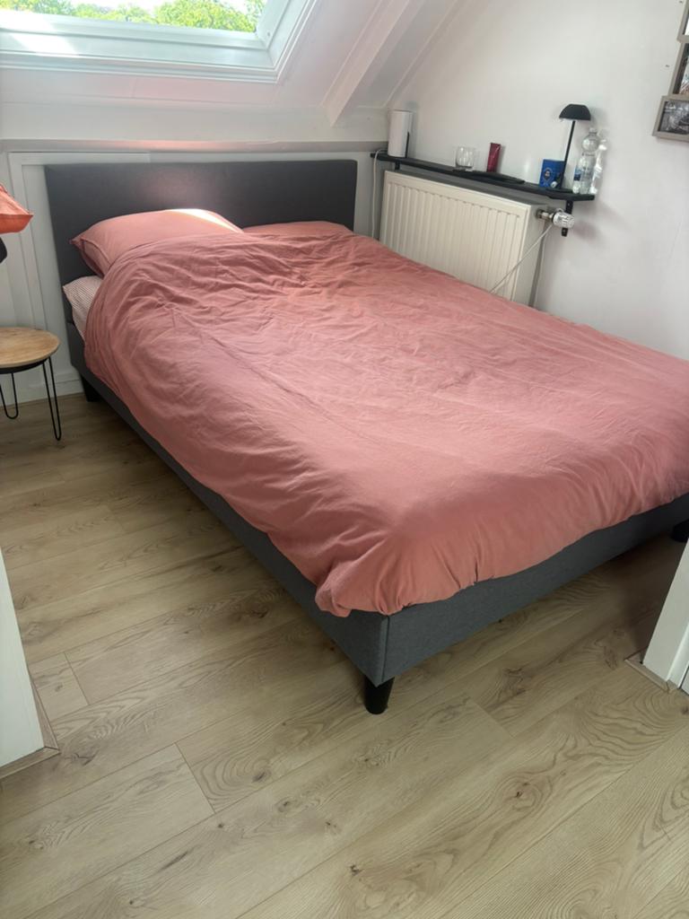 IKEA SÄBÖVIK Boxspring bed 140x200 cm - Grijs, Ophalen, Tweepersoons, 140 cm, Zo goed als nieuw