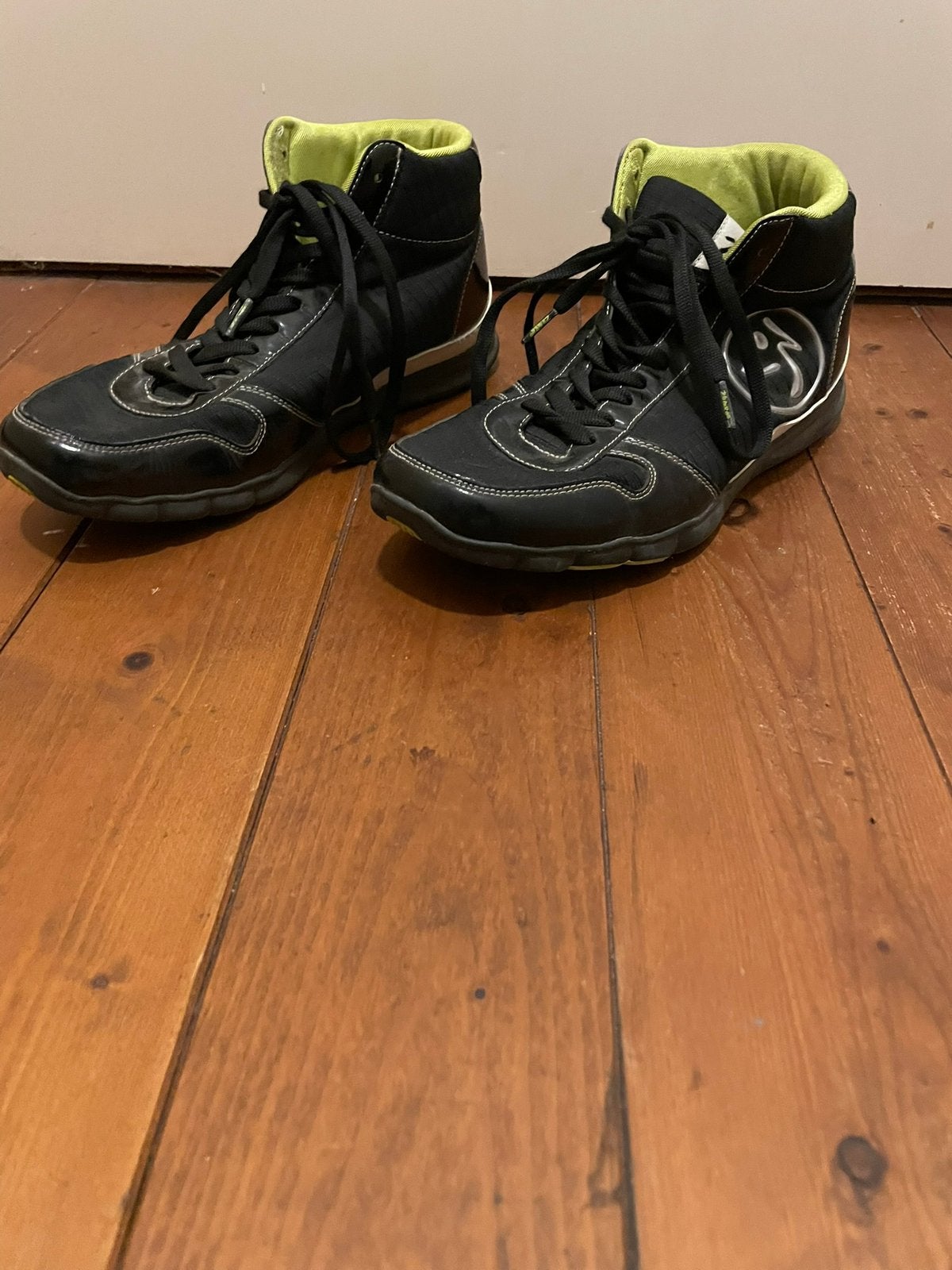 Comfortabele zumba schoenen, Ophalen of Verzenden, Zo goed als nieuw, Schoenen