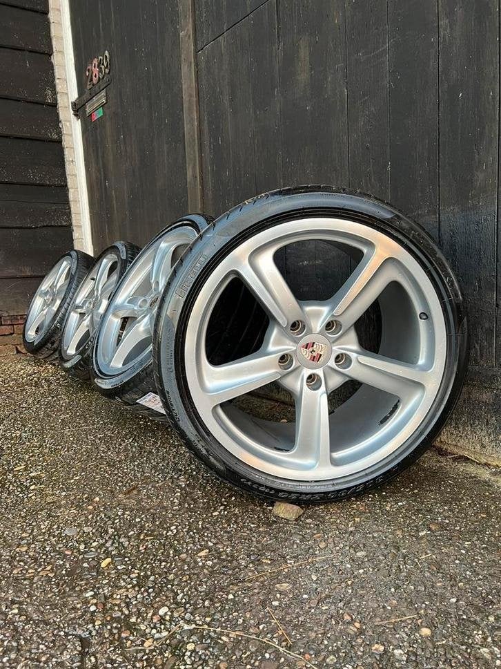 Originele Porsche 911 991 Carrera velgen 20” techno 5x130