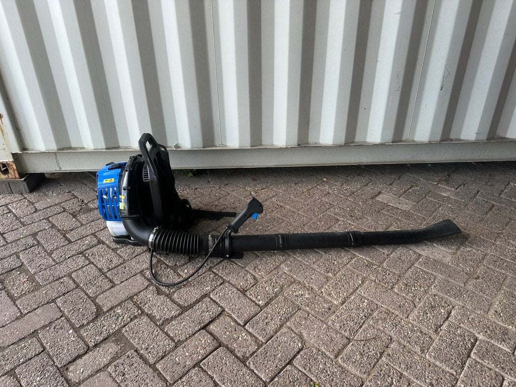 HBM ruggedragen bladblazer, Benzine, Ruggedragen, Zo goed als nieuw, Ophalen