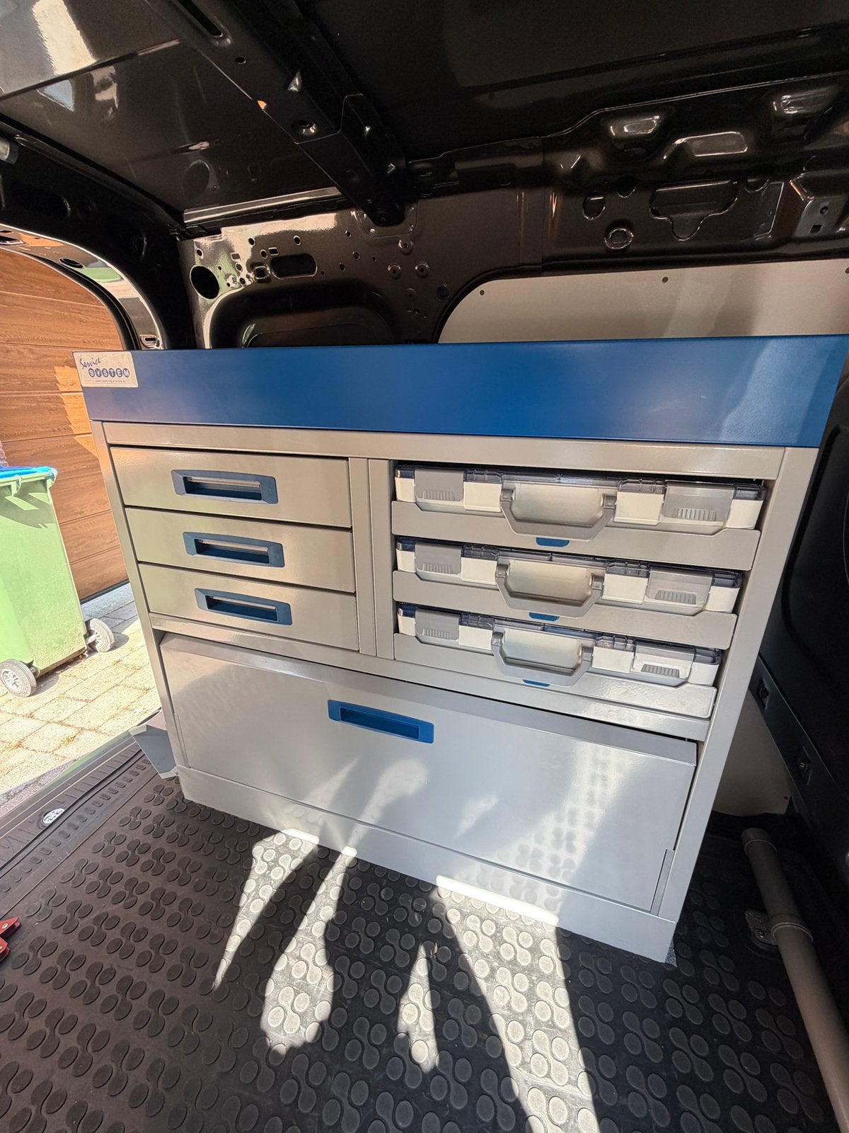 Inbouwkast BedrijfswagenInrichting Ford Transit Courier, Ophalen, Zo goed als nieuw