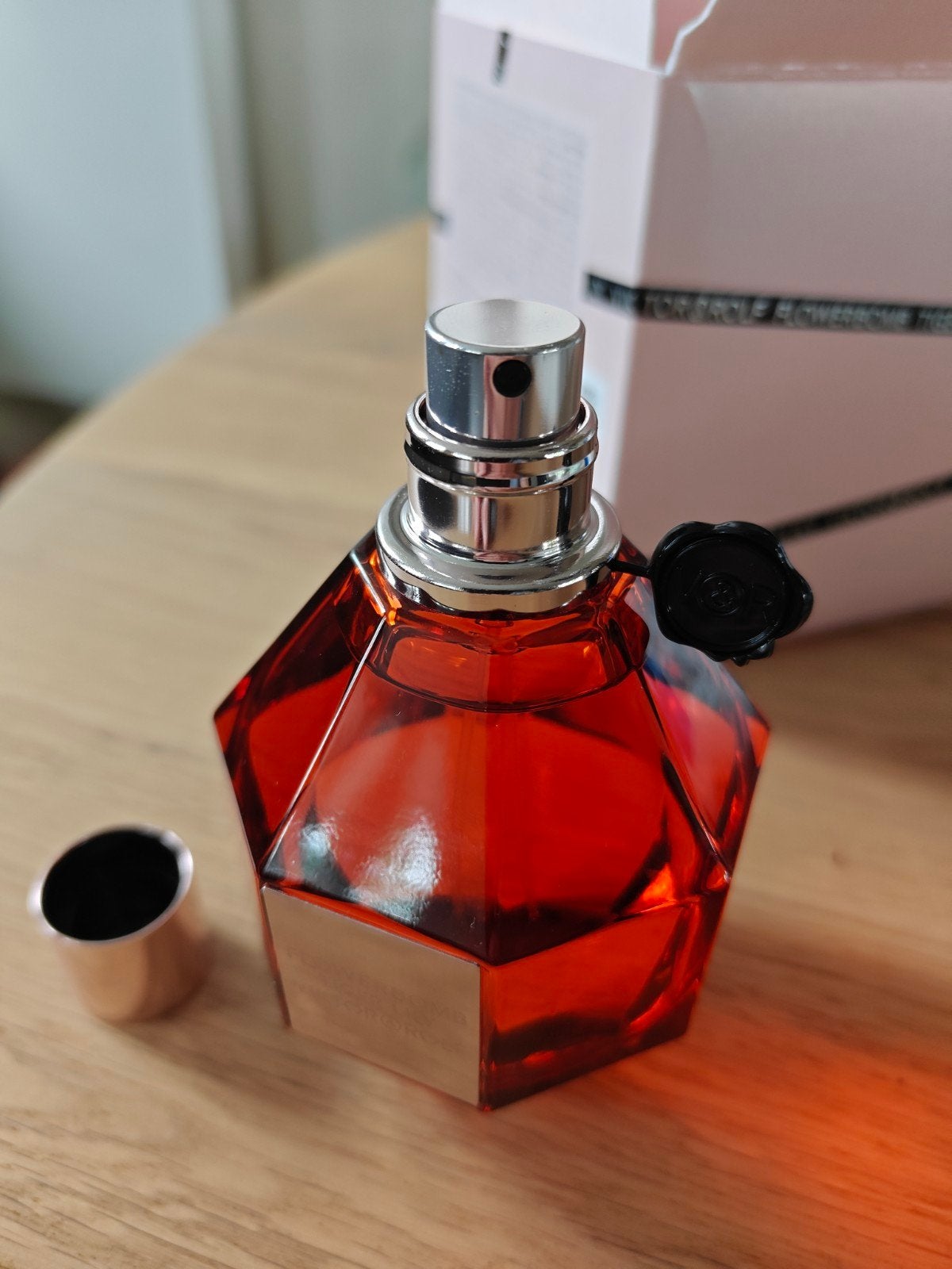 Viktor & Rolf Flowerbomb Tigerlily 100ml eau de parfum, Ophalen, Zo goed als nieuw