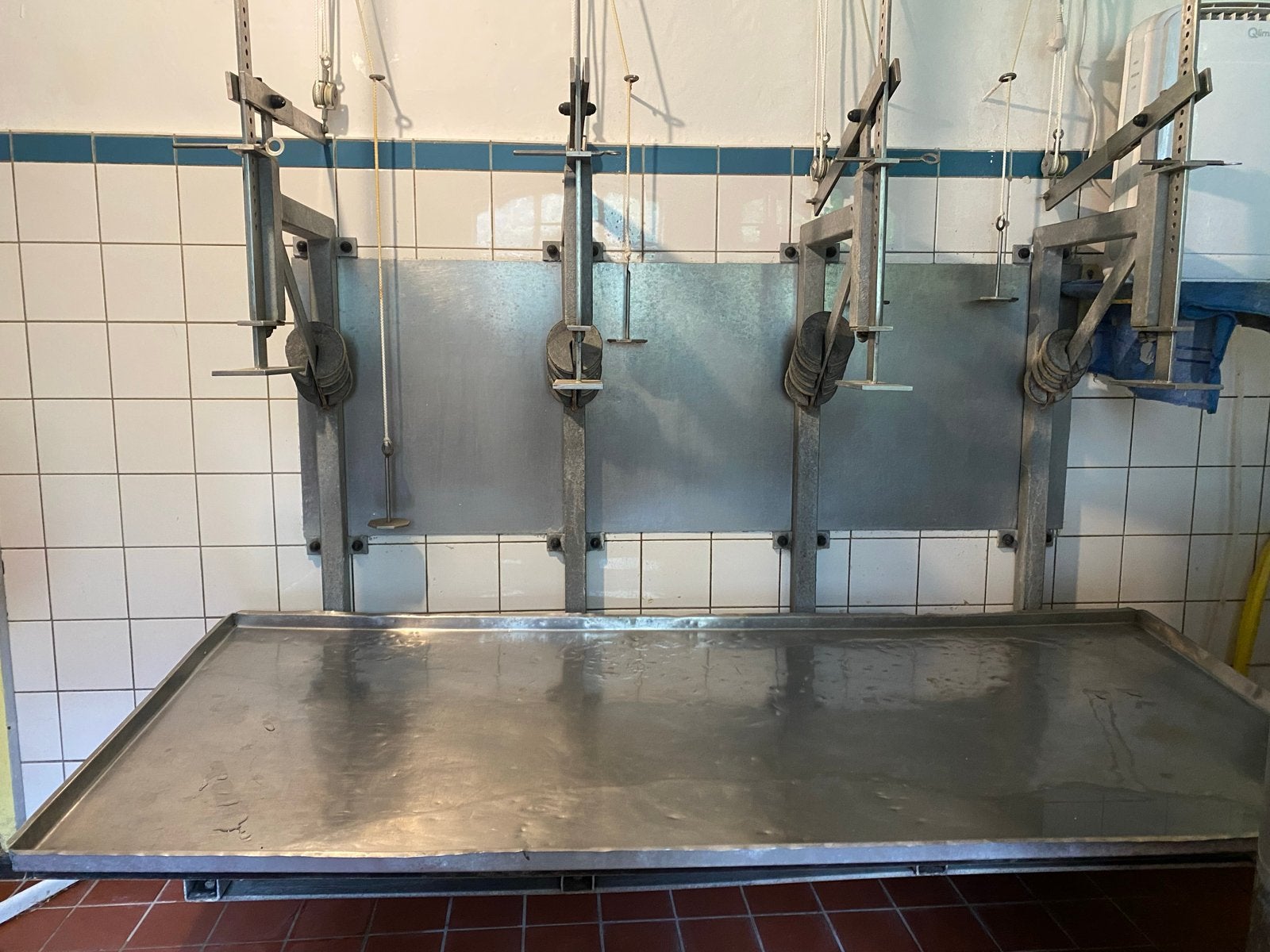RVS kaaspers & kaastobbe 500 & 300 liter voor kaasmakerij, Ophalen