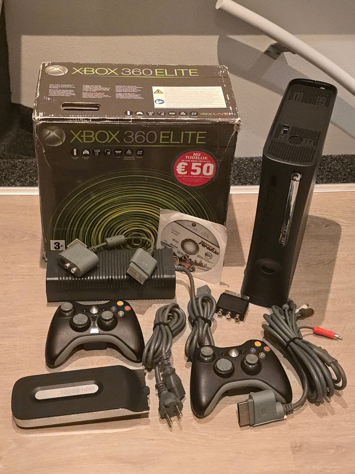 Xbox 360 Elite 120GB - Met Game & Extra Elite Controller, Gebruikt, 1 speler, Racen en Vliegen, Ophalen of Verzenden