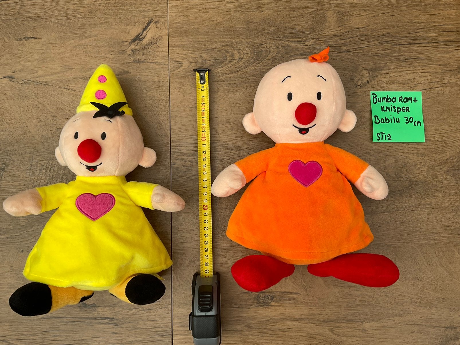2 nieuwe zgan Bumba en Babilu knuffels 30cm Studio 100, Ophalen, Overige figuren, Nieuw, Beeldje of Figuurtje