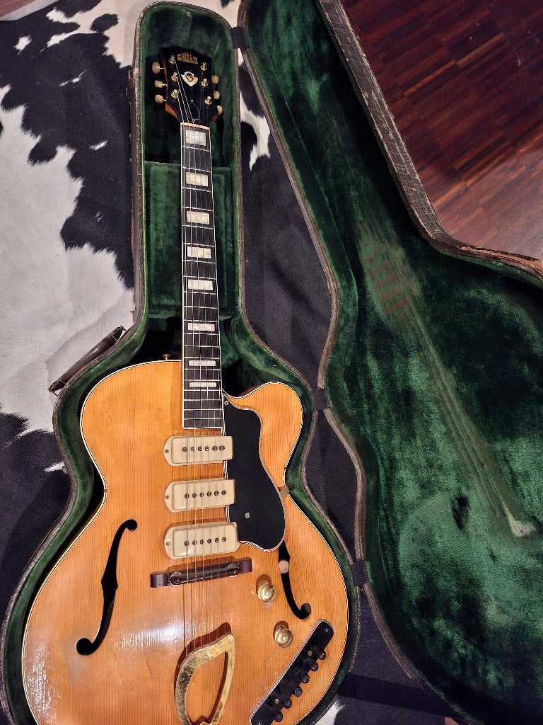 VINTAGE COLLECTIE  GUILD  GRETSCH  HOFNER  SILVERTONE, Ophalen of Verzenden, Gebruikt, Solid body, Overige merken