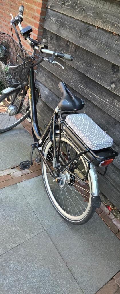 Dutch City Ebike 28", Fietsen en Brommers, Elektrische fietsen, Gebruikt, 51 tot 55 cm, 30 tot 50 km per accu, Ophalen