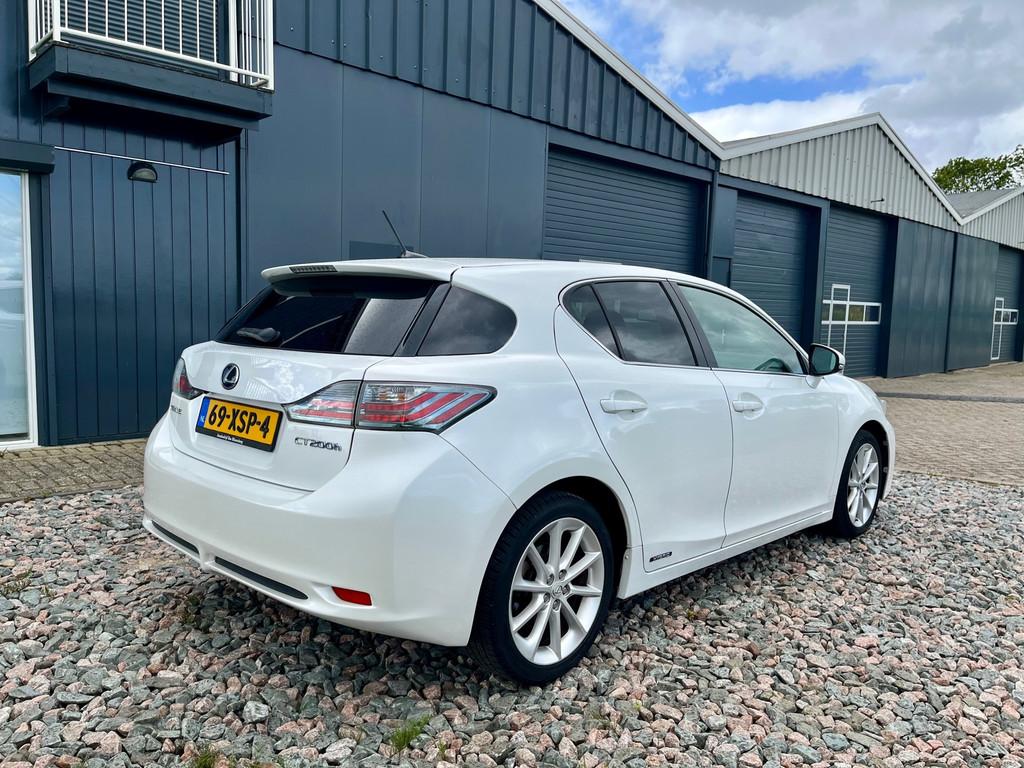 Lexus CT 200h Business Edition, Auto's, Lexus, Euro 5, Gebruikt, 4 cilinders, Wit