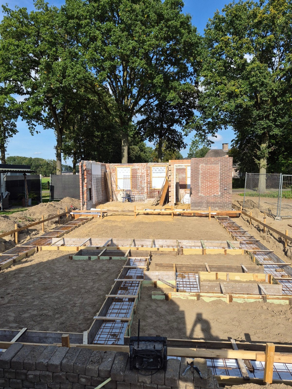 bekisting vrijstaand huis vanaf woensdag beschikbaar, Ophalen, Zo goed als nieuw