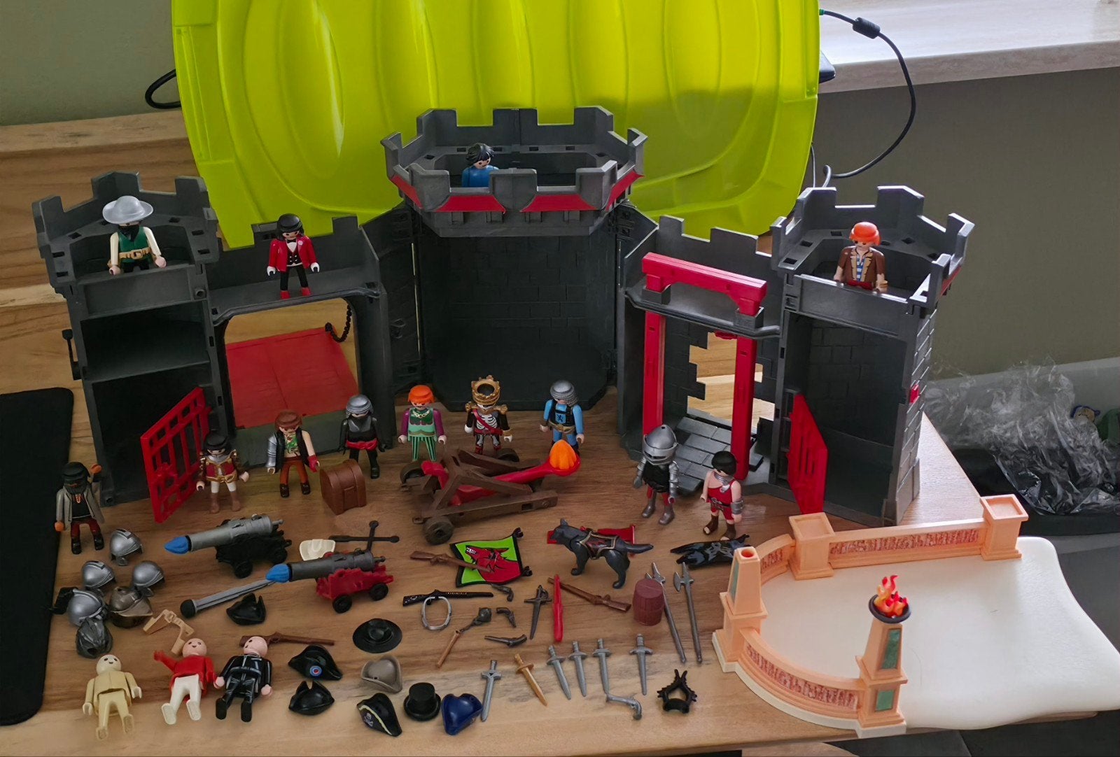 Playmobil Kasteel met veel extra's, Ophalen, Gebruikt, Complete set, Kasteel/Fort